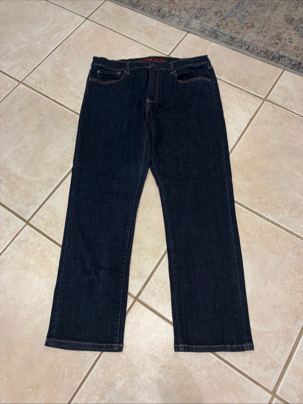 Lucky Brand 410 Athletic Straight Jeans Mens 34x30 Blue Dark Wash Denim